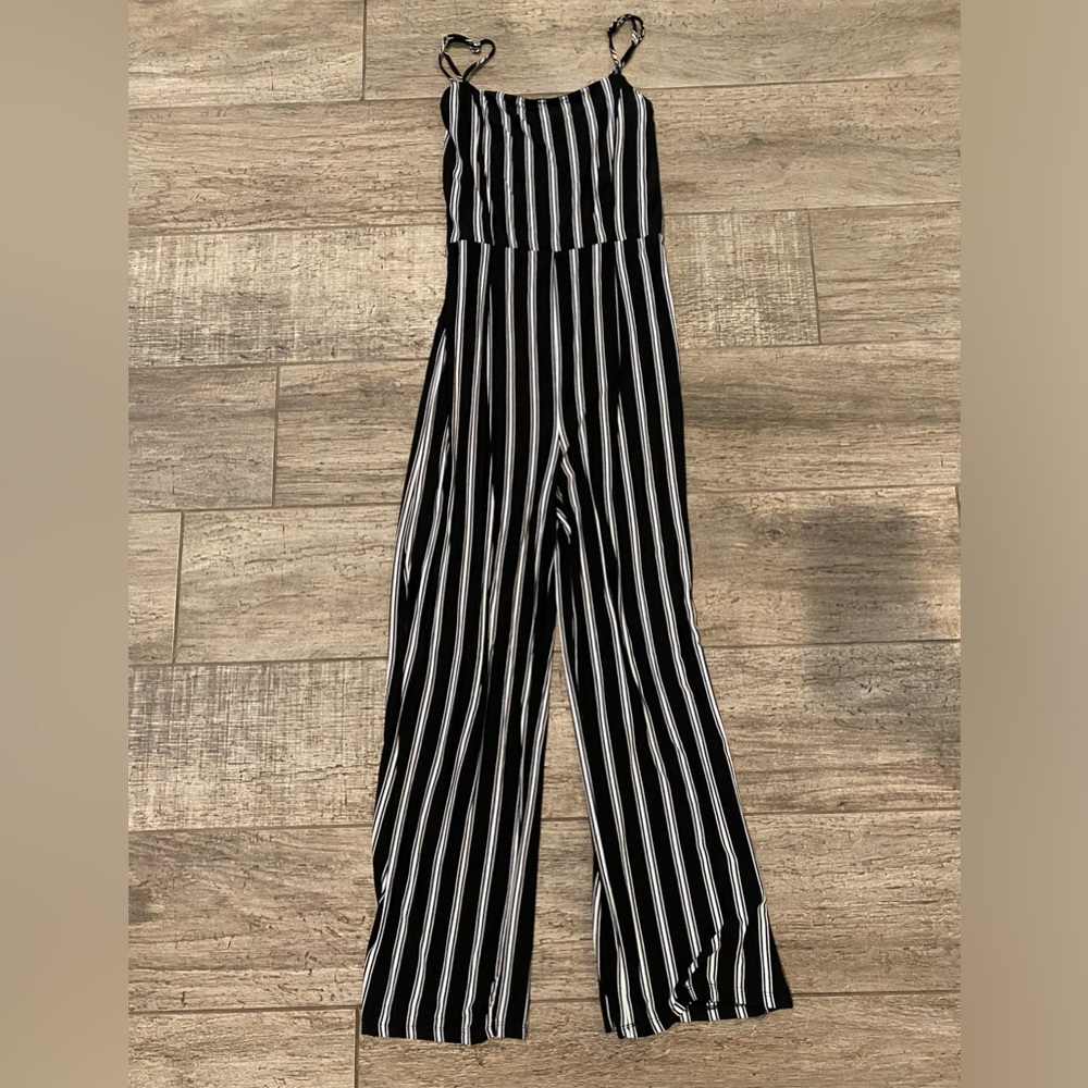 Women’s striped jumpsuit- L
